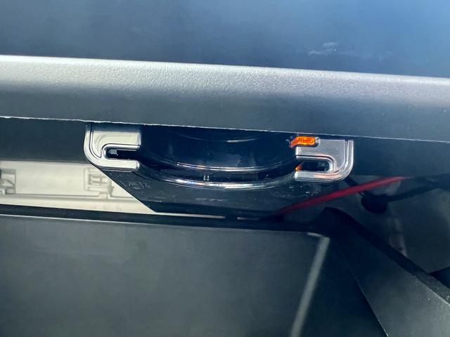 デイズ J☆SDナビ☆ヘッドライトレベライザー☆キーレス☆試乗OK☆ SDナビTV☆キーレスエントリー☆ETC☆ヘッドライトレベライザー☆ベンチシート☆アームレスト☆電動格納ミラー☆フロアマット☆ドアバイザー☆プライバシーガラス☆Wエアバッグ☆走行0.7万K☆試乗OK(14枚目)