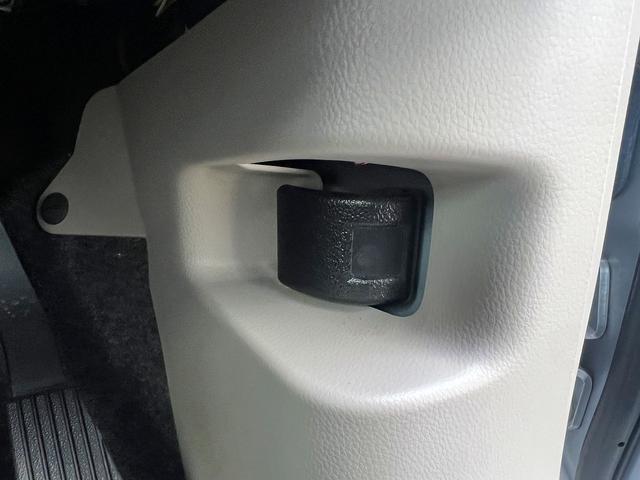 デイズ J☆SDナビ☆ヘッドライトレベライザー☆キーレス☆試乗OK☆ SDナビTV☆キーレスエントリー☆ETC☆ヘッドライトレベライザー☆ベンチシート☆アームレスト☆電動格納ミラー☆フロアマット☆ドアバイザー☆プライバシーガラス☆Wエアバッグ☆走行0.7万K☆試乗OK(22枚目)