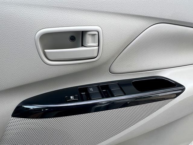 デイズ J☆SDナビ☆ヘッドライトレベライザー☆キーレス☆試乗OK☆ SDナビTV☆キーレスエントリー☆ETC☆ヘッドライトレベライザー☆ベンチシート☆アームレスト☆電動格納ミラー☆フロアマット☆ドアバイザー☆プライバシーガラス☆Wエアバッグ☆走行0.7万K☆試乗OK(29枚目)