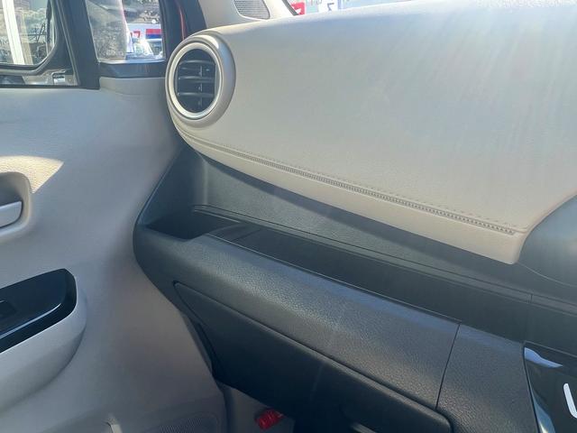 デイズ X☆4WD☆ナビ☆アラウンドビューモニター☆試乗OK☆ 4WD☆ナビTV☆アラウンンドビューモニター☆エマージェンシーブレーキ☆インテリキー☆オートエアコン☆前席シートヒーター☆アイドリングストップ☆14AW☆電動格納ミラー☆走行2.5万K☆試乗OK(20枚目)