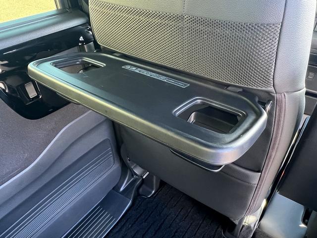 N-BOXカスタム Lターボ☆純正8インチナビ☆両側パワスラ☆ETC☆試乗OK☆ 純正8インチナビ☆バックカメラ☆両側パワースライドドア☆ハーフレザーシート☆シートヒーター☆LEDオートライト☆スマートキー☆ETC☆ホンダセンシング☆15AW☆前後ドラレコ☆走行2.8万K☆試乗OK(20枚目)