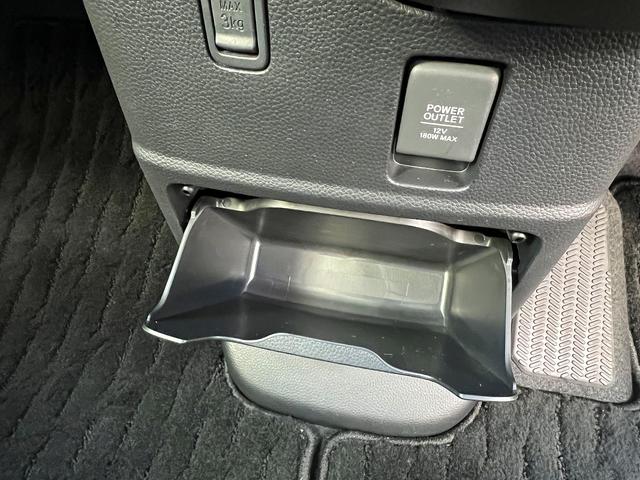 N-BOXカスタム Lターボ☆純正8インチナビ☆両側パワスラ☆ETC☆試乗OK☆ 純正8インチナビ☆バックカメラ☆両側パワースライドドア☆ハーフレザーシート☆シートヒーター☆LEDオートライト☆スマートキー☆ETC☆ホンダセンシング☆15AW☆前後ドラレコ☆走行2.8万K☆試乗OK(30枚目)