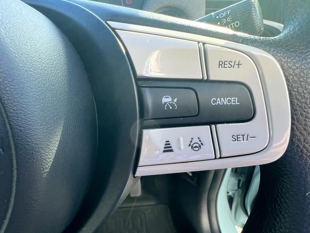 フィット e:HEVクロスター☆1オーナー☆9インチナビ☆試乗OK☆ ワンオーナー☆純正9インチナビ☆バックカメラ☆ブラックルーフ☆LEDオートライト☆スマートキー☆ETC☆16AW☆電子パーキング☆ホンダセンシング☆アダプティブクルーズC☆オートハイビーム☆試乗OK(8枚目)