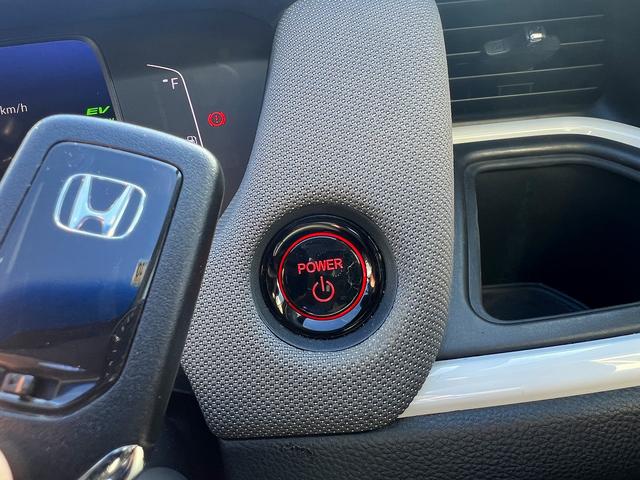 フィット e:HEVクロスター☆1オーナー☆9インチナビ☆試乗OK☆ ワンオーナー☆純正9インチナビ☆バックカメラ☆ブラックルーフ☆LEDオートライト☆スマートキー☆ETC☆16AW☆電子パーキング☆ホンダセンシング☆アダプティブクルーズC☆オートハイビーム☆試乗OK(28枚目)