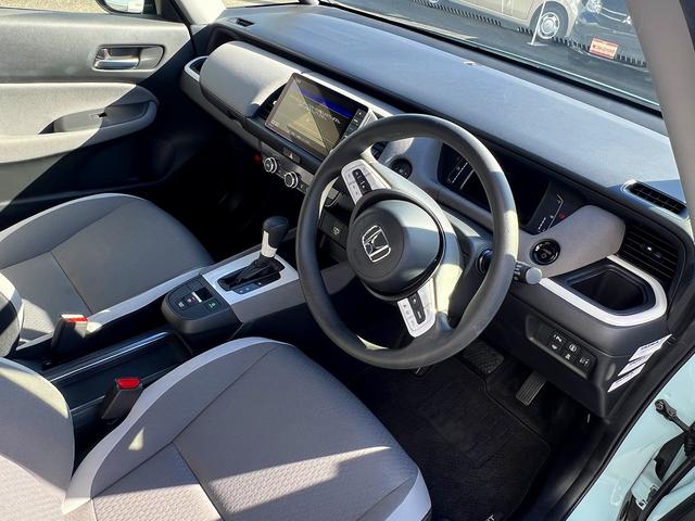 フィット e:HEVクロスター☆1オーナー☆9インチナビ☆試乗OK☆ ワンオーナー☆純正9インチナビ☆バックカメラ☆ブラックルーフ☆LEDオートライト☆スマートキー☆ETC☆16AW☆電子パーキング☆ホンダセンシング☆アダプティブクルーズC☆オートハイビーム☆試乗OK(74枚目)