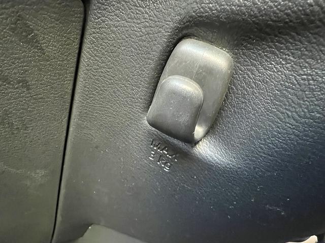 デイズ S☆SDナビ☆エマージェンシーブレーキ☆キーレス☆試乗OK☆ フルセグSDナビ☆エマージェンシーブレーキ☆キーレスエントリー☆オートライト☆オートハイビーム☆ヘッドライトレベライザー☆電格ミラー☆ドアバイザー☆フロアマット☆ベンチシート☆アームレスト☆試乗OK(12枚目)