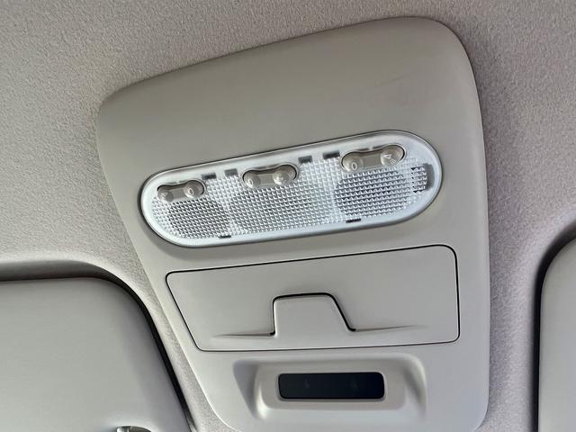 デイズ S☆SDナビ☆エマージェンシーブレーキ☆キーレス☆試乗OK☆ フルセグSDナビ☆エマージェンシーブレーキ☆キーレスエントリー☆オートライト☆オートハイビーム☆ヘッドライトレベライザー☆電格ミラー☆ドアバイザー☆フロアマット☆ベンチシート☆アームレスト☆試乗OK(16枚目)