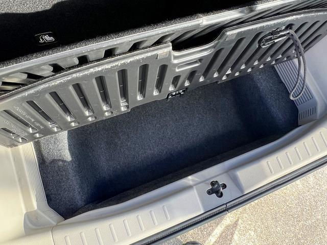 デイズ S☆SDナビ☆エマージェンシーブレーキ☆キーレス☆試乗OK☆ フルセグSDナビ☆エマージェンシーブレーキ☆キーレスエントリー☆オートライト☆オートハイビーム☆ヘッドライトレベライザー☆電格ミラー☆ドアバイザー☆フロアマット☆ベンチシート☆アームレスト☆試乗OK(60枚目)