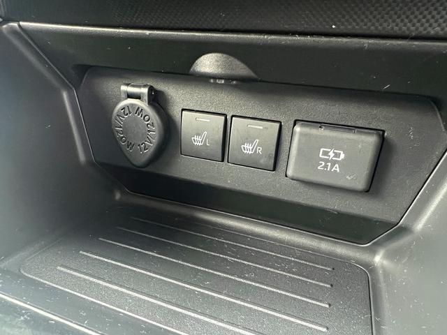 ロッキー プレミアムG HEV☆ディスプレイオーディオ☆試乗OK☆ ディスプレイオーディオ☆バックカメラ☆ハーフレザーシート☆前席シートヒーター☆LEDオートライト☆17AW☆スマートアシスト☆レーダークルーズC☆S-PDL☆電子パーキング☆電動格納ミラー☆試乗OK(14枚目)