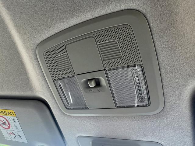 ロッキー プレミアムG HEV☆ディスプレイオーディオ☆試乗OK☆ ディスプレイオーディオ☆バックカメラ☆ハーフレザーシート☆前席シートヒーター☆LEDオートライト☆17AW☆スマートアシスト☆レーダークルーズC☆S-PDL☆電子パーキング☆電動格納ミラー☆試乗OK(26枚目)