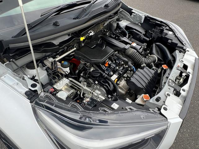 ロッキー プレミアムG HEV☆ディスプレイオーディオ☆試乗OK☆ ディスプレイオーディオ☆バックカメラ☆ハーフレザーシート☆前席シートヒーター☆LEDオートライト☆17AW☆スマートアシスト☆レーダークルーズC☆S-PDL☆電子パーキング☆電動格納ミラー☆試乗OK(77枚目)