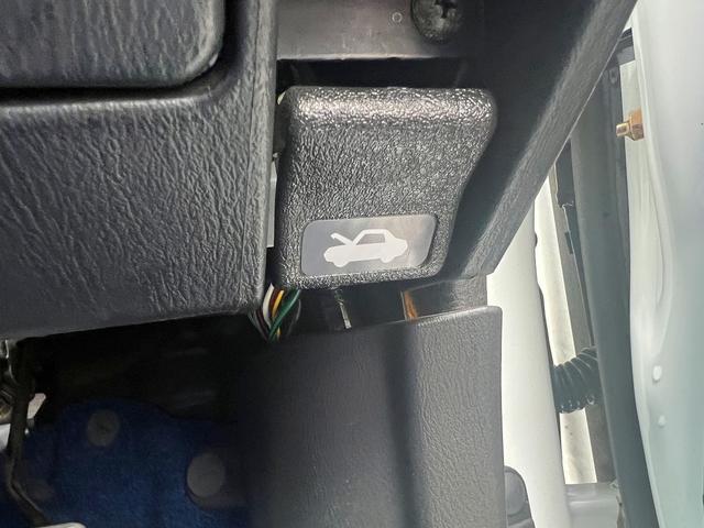 ＤＣＣＤ☆運転席レカロシート☆ＴＥＩＮ車高調☆ブレンボ☆ＨＩＤ☆柿本改マフラー☆ターボタイマー☆モモ製ステアリング☆タイベル交換済み☆キーレス☆ＥＴＣ☆メモリーナビ☆Ｉ／Ｃスプレー☆純正１７ＡＷ☆