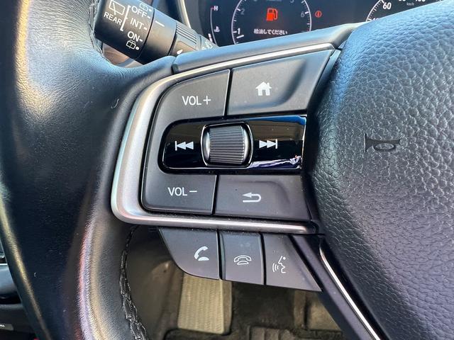 オデッセイ アブソルート・ＥＸ☆１０型ナビ☆全周囲Ｍ☆試乗ＯＫ☆　１オーナー☆純正１０インチナビ☆フリップダウンモニター☆パノラマビューモニター☆両側パワースライドドア☆パワーバックドア☆ハーフレザー☆ホンダセンシング☆ＢＳＭ☆ＥＴＣ２．０☆走行４．５万Ｋ☆試乗ＯＫ（6枚目）