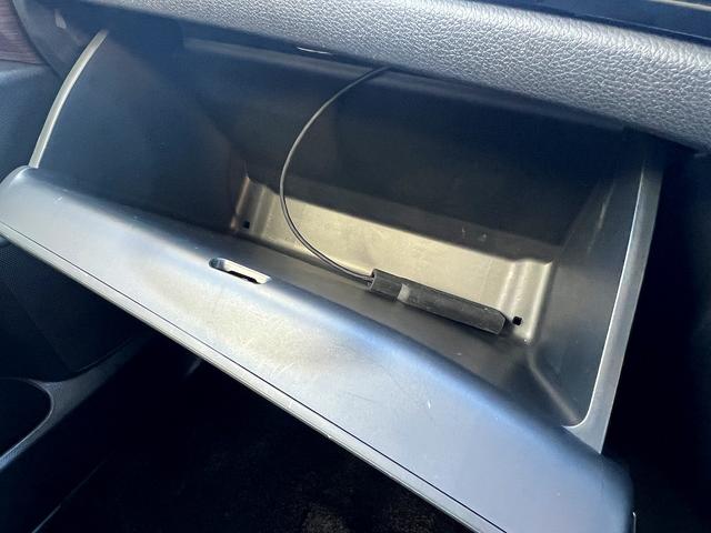 オデッセイ アブソルート・ＥＸ☆１０型ナビ☆全周囲Ｍ☆試乗ＯＫ☆　１オーナー☆純正１０インチナビ☆フリップダウンモニター☆パノラマビューモニター☆両側パワースライドドア☆パワーバックドア☆ハーフレザー☆ホンダセンシング☆ＢＳＭ☆ＥＴＣ２．０☆走行４．５万Ｋ☆試乗ＯＫ（14枚目）