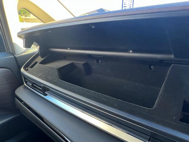 オデッセイ アブソルート・ＥＸ☆１０型ナビ☆全周囲Ｍ☆試乗ＯＫ☆　１オーナー☆純正１０インチナビ☆フリップダウンモニター☆パノラマビューモニター☆両側パワースライドドア☆パワーバックドア☆ハーフレザー☆ホンダセンシング☆ＢＳＭ☆ＥＴＣ２．０☆走行４．５万Ｋ☆試乗ＯＫ（16枚目）