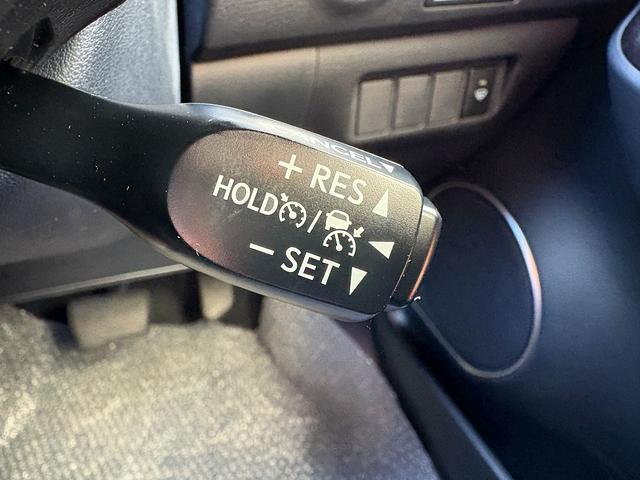 ハリアー エレガンス☆4WD☆エアロ☆9インチナビ☆Bカメラ☆試乗OK ワンオーナー☆4WD☆純正9インチナビ☆バックカメラ☆サンルーフ☆エアロ☆ハーフレザー☆LEDオートライト☆スマートキー☆セーフティセンス☆レーダークルーズ☆ETC☆18AW☆走行2.6万K☆試乗OK(10枚目)