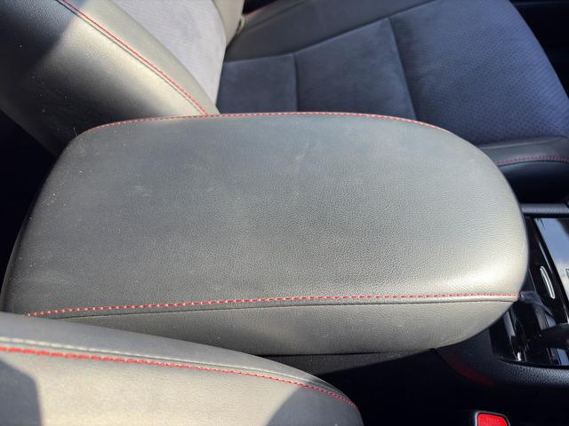 ハリアー エレガンス☆4WD☆エアロ☆9インチナビ☆Bカメラ☆試乗OK ワンオーナー☆4WD☆純正9インチナビ☆バックカメラ☆サンルーフ☆エアロ☆ハーフレザー☆LEDオートライト☆スマートキー☆セーフティセンス☆レーダークルーズ☆ETC☆18AW☆走行2.6万K☆試乗OK(33枚目)