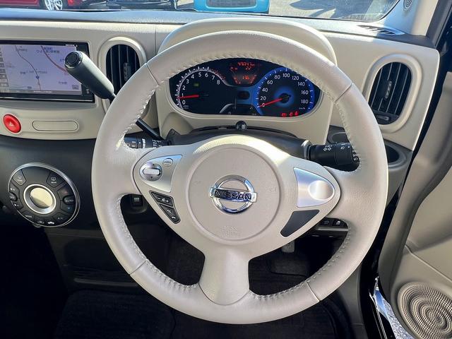 キューブ １５Ｘ　Ｖセレクション☆純正ＳＤナビ☆純正エアロ☆試乗ＯＫ☆　純正ＳＤナビ☆バックカメラ☆純正エアロ☆１５ＡＷ☆インテリジェントキー☆プッシュスタート☆アイドリングストップ☆ビルトインＥＴＣ☆前後ドライブレコーダー☆リアスライドシート☆走行４．９万Ｋ☆試乗ＯＫ（4枚目）