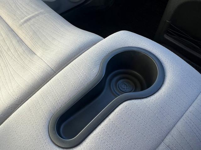 キューブ １５Ｘ　Ｖセレクション☆純正ＳＤナビ☆純正エアロ☆試乗ＯＫ☆　純正ＳＤナビ☆バックカメラ☆純正エアロ☆１５ＡＷ☆インテリジェントキー☆プッシュスタート☆アイドリングストップ☆ビルトインＥＴＣ☆前後ドライブレコーダー☆リアスライドシート☆走行４．９万Ｋ☆試乗ＯＫ（28枚目）