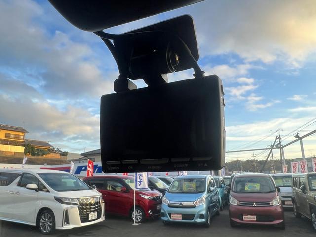 エブリイ ジョインターボ☆4WDターボ☆リフトアップ☆試乗OK☆ 4WDターボ☆RIDE+TECHバンパー☆リフトアップ☆14AW☆オープンカントリーMTタイヤ☆8インチナビTV☆バックカメラ☆デュアルカメラブレーキサポート☆リアヒーター☆走行2.6万K☆試乗OK(13枚目)