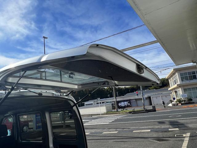 ハイゼットカーゴ クルーズターボＳＡＩＩＩ☆切替４ＷＤ☆キーレス☆試乗ＯＫ☆　切替４ＷＤ☆５速マニュアル☆スマートアシスト３☆純正メモリーナビ☆キーレス☆ＬＥＤオートライト☆ＬＥＤフォグ☆エコアイドル☆ヘッドシェルフ☆電格ミラー☆オートハイビーム☆ライトレベライザー☆試乗ＯＫ（36枚目）