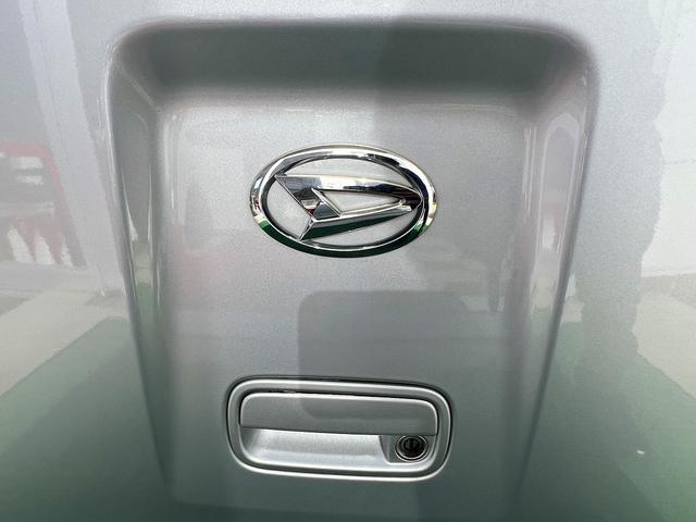 ハイゼットカーゴ クルーズターボＳＡＩＩＩ☆切替４ＷＤ☆キーレス☆試乗ＯＫ☆　切替４ＷＤ☆５速マニュアル☆スマートアシスト３☆純正メモリーナビ☆キーレス☆ＬＥＤオートライト☆ＬＥＤフォグ☆エコアイドル☆ヘッドシェルフ☆電格ミラー☆オートハイビーム☆ライトレベライザー☆試乗ＯＫ（43枚目）