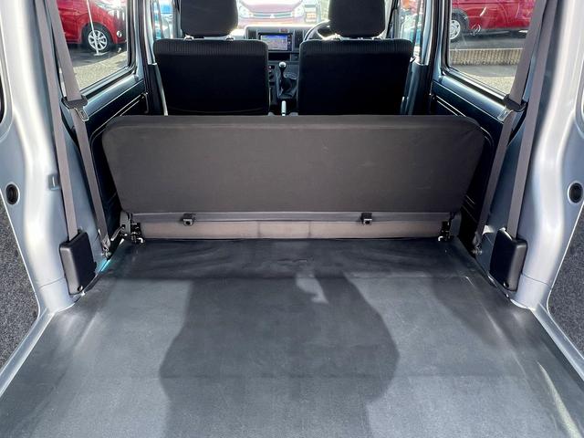 ハイゼットカーゴ クルーズターボＳＡＩＩＩ☆切替４ＷＤ☆キーレス☆試乗ＯＫ☆　切替４ＷＤ☆５速マニュアル☆スマートアシスト３☆純正メモリーナビ☆キーレス☆ＬＥＤオートライト☆ＬＥＤフォグ☆エコアイドル☆ヘッドシェルフ☆電格ミラー☆オートハイビーム☆ライトレベライザー☆試乗ＯＫ（56枚目）