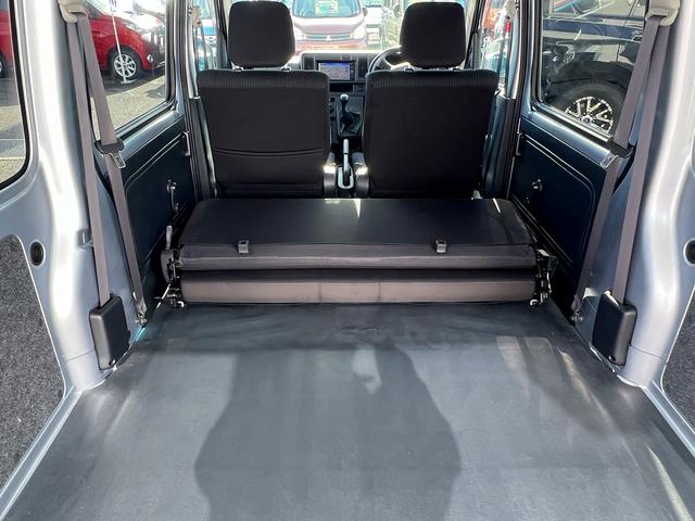 ハイゼットカーゴ クルーズターボＳＡＩＩＩ☆切替４ＷＤ☆キーレス☆試乗ＯＫ☆　切替４ＷＤ☆５速マニュアル☆スマートアシスト３☆純正メモリーナビ☆キーレス☆ＬＥＤオートライト☆ＬＥＤフォグ☆エコアイドル☆ヘッドシェルフ☆電格ミラー☆オートハイビーム☆ライトレベライザー☆試乗ＯＫ（57枚目）