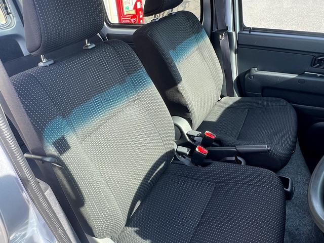 ハイゼットカーゴ クルーズターボＳＡＩＩＩ☆切替４ＷＤ☆キーレス☆試乗ＯＫ☆　切替４ＷＤ☆５速マニュアル☆スマートアシスト３☆純正メモリーナビ☆キーレス☆ＬＥＤオートライト☆ＬＥＤフォグ☆エコアイドル☆ヘッドシェルフ☆電格ミラー☆オートハイビーム☆ライトレベライザー☆試乗ＯＫ（72枚目）