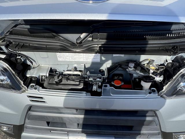 ハイゼットカーゴ クルーズターボＳＡＩＩＩ☆切替４ＷＤ☆キーレス☆試乗ＯＫ☆　切替４ＷＤ☆５速マニュアル☆スマートアシスト３☆純正メモリーナビ☆キーレス☆ＬＥＤオートライト☆ＬＥＤフォグ☆エコアイドル☆ヘッドシェルフ☆電格ミラー☆オートハイビーム☆ライトレベライザー☆試乗ＯＫ（76枚目）