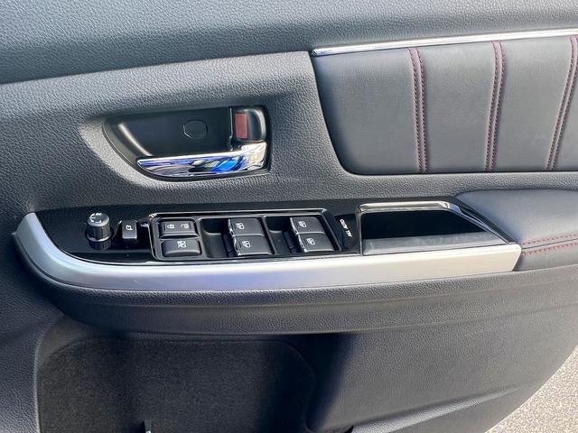 レヴォーグ １．６ＳＴＩスポーツアイサイト　ブラックセレクション　ワンオーナー☆９インチナビ☆サイド＆バックカメラ☆レカロ製ハーフレザーシート☆シートヒーター☆パワーシート☆ＬＥＤライト☆デジタルインナーミラー☆アイサイト☆ＢＳＭ☆１８ＡＷ☆走行４．９万Ｋ☆試乗ＯＫ（36枚目）