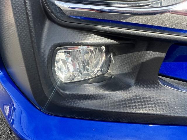 レヴォーグ １．６ＳＴＩスポーツアイサイト　ブラックセレクション　ワンオーナー☆９インチナビ☆サイド＆バックカメラ☆レカロ製ハーフレザーシート☆シートヒーター☆パワーシート☆ＬＥＤライト☆デジタルインナーミラー☆アイサイト☆ＢＳＭ☆１８ＡＷ☆走行４．９万Ｋ☆試乗ＯＫ（42枚目）