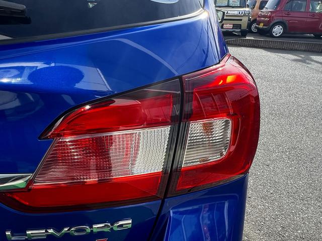 レヴォーグ １．６ＳＴＩスポーツアイサイト　ブラックセレクション　ワンオーナー☆９インチナビ☆サイド＆バックカメラ☆レカロ製ハーフレザーシート☆シートヒーター☆パワーシート☆ＬＥＤライト☆デジタルインナーミラー☆アイサイト☆ＢＳＭ☆１８ＡＷ☆走行４．９万Ｋ☆試乗ＯＫ（47枚目）