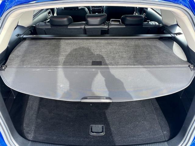 レヴォーグ １．６ＳＴＩスポーツアイサイト　ブラックセレクション　ワンオーナー☆９インチナビ☆サイド＆バックカメラ☆レカロ製ハーフレザーシート☆シートヒーター☆パワーシート☆ＬＥＤライト☆デジタルインナーミラー☆アイサイト☆ＢＳＭ☆１８ＡＷ☆走行４．９万Ｋ☆試乗ＯＫ（60枚目）