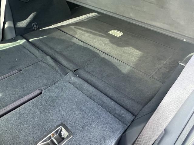 レヴォーグ １．６ＳＴＩスポーツアイサイト　ブラックセレクション　ワンオーナー☆９インチナビ☆サイド＆バックカメラ☆レカロ製ハーフレザーシート☆シートヒーター☆パワーシート☆ＬＥＤライト☆デジタルインナーミラー☆アイサイト☆ＢＳＭ☆１８ＡＷ☆走行４．９万Ｋ☆試乗ＯＫ（63枚目）