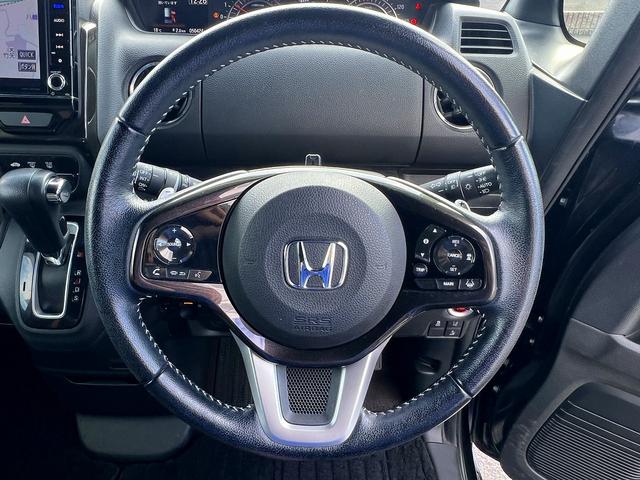 N-BOXカスタム G・Lターボホンダセンシング☆SDナビ☆半革☆試乗OK☆ 純正8インチナビ☆バックカメラ☆両側パワースライドドア☆ハーフレザーシート☆LEDライト☆スマートキー☆ETC☆ホンダセンシング☆LKAS☆アダプティブクルーズ☆15AW☆走行5.0万K☆試乗OK(4枚目)