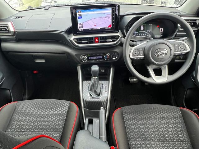 ロッキー Ｇ☆ＳＤナビ☆パノラマモニター☆シートヒーター☆試乗ＯＫ☆　純正９インチナビ☆パノラマモニター☆ＬＥＤオートライト☆スマートキー☆プッシュスタート☆前席シートヒーター☆スマートアシスト☆ＢＳＭ☆レーダークルーズＣ☆１７ＡＷ☆ＥＴＣ☆走行４．３万Ｋ☆試乗ＯＫ（3枚目）