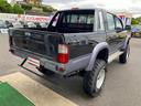 TOYOTA HILUX SPORTS PICK UP