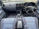 TOYOTA HILUX SPORTS PICK UP