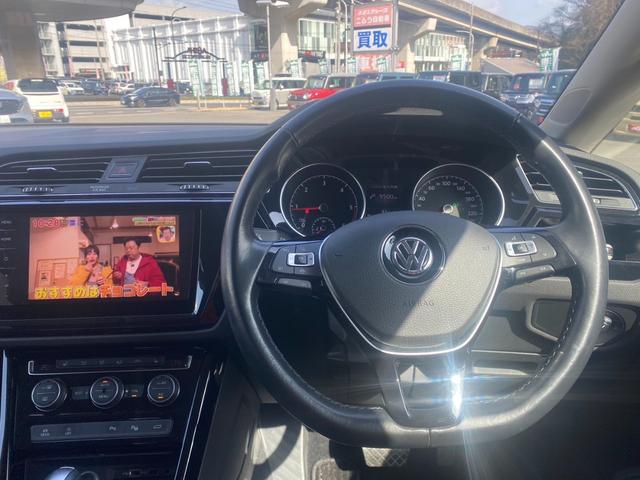 ゴルフトゥーラン ＴＤＩ　プレミアム　黒革シート　純正ナビ　ＴＶ　ＤＶＤ再生　ＢＴオーディオ　バックカメラ　シートヒーター　クルーズコントロール　ドライブレコーダー　１７インチアルミ　ＥＴＣ２．０（53枚目）