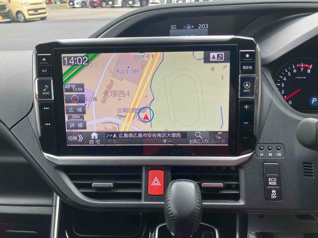 ヴォクシー ZS 煌II 11インチアルパインナビ フリップダウンモニター バックカメラ ETC 社外エアロ デジタルインナーミラー 19インチ社外ホイール インテリジェントクリアランスソナー トヨタセーフティーセンス(3枚目)