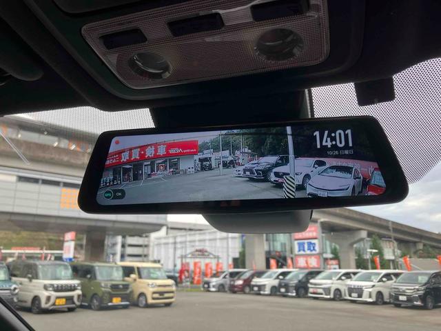 ヴォクシー ZS 煌II 11インチアルパインナビ フリップダウンモニター バックカメラ ETC 社外エアロ デジタルインナーミラー 19インチ社外ホイール インテリジェントクリアランスソナー トヨタセーフティーセンス(9枚目)