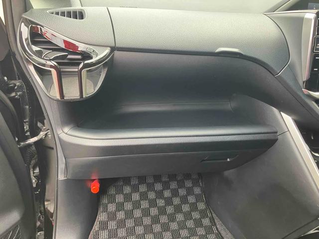 ヴォクシー ZS 煌II 11インチアルパインナビ フリップダウンモニター バックカメラ ETC 社外エアロ デジタルインナーミラー 19インチ社外ホイール インテリジェントクリアランスソナー トヨタセーフティーセンス(24枚目)