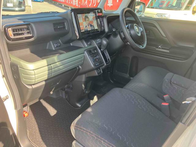 スペーシアギア ハイブリッドＸＺ　ターボ　純正９インチナビ　ＴＶ　全方位カメラ　両側電動スライドドア　レーダークルーズ　ステアリングヒーター　前席シートヒーター　サーキュレーター（21枚目）