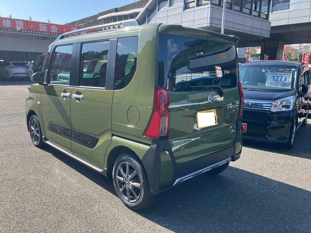 タント ファンクロス　両側電動スライドドア　９インチスマホ連携ディスプレイオーディオ　ＴＶ　衝突被害軽減システム　ＬＥＤヘッドランプ　スマートキー　アイドリングストップ　電動格納ミラー　シートヒーター（14枚目）