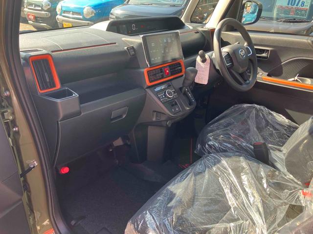 タント ファンクロス　両側電動スライドドア　９インチスマホ連携ディスプレイオーディオ　ＴＶ　衝突被害軽減システム　ＬＥＤヘッドランプ　スマートキー　アイドリングストップ　電動格納ミラー　シートヒーター（23枚目）