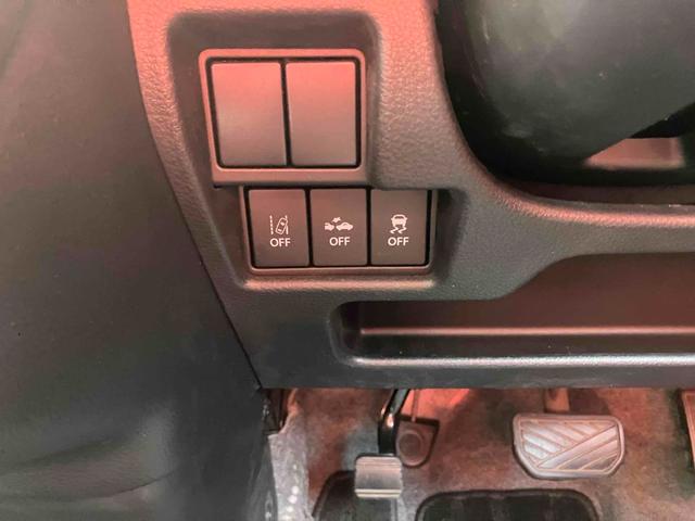 衝突被害軽減システム！前走車両と対向車両、歩行者の接近を感知して、警報や、オートブレーキやステアリング振動などによって衝突回避を支援してくれます。