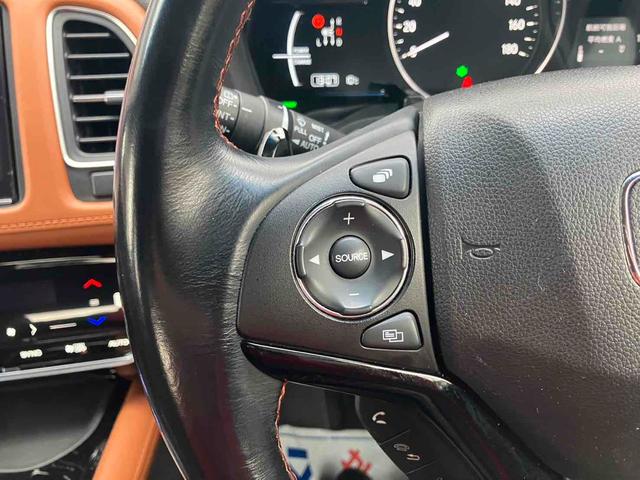 ヴェゼル ハイブリッドＺ・ホンダセンシング　ＥＴＣ　バックカメラ　オートクルーズコントロール　レーンアシスト　衝突被害軽減システム　ナビ　ＴＶ　オートライト　ＬＥＤヘッドランプ　アルミホイール　スマートキー　電動格納ミラー　シートヒーター（9枚目）