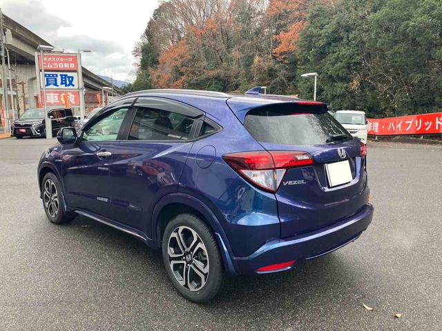 ヴェゼル ハイブリッドＺ・ホンダセンシング　ＥＴＣ　バックカメラ　オートクルーズコントロール　レーンアシスト　衝突被害軽減システム　ナビ　ＴＶ　オートライト　ＬＥＤヘッドランプ　アルミホイール　スマートキー　電動格納ミラー　シートヒーター（17枚目）