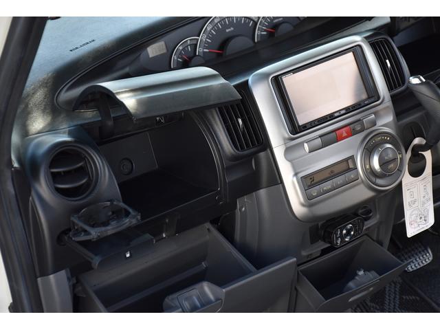 タント カスタムＲＳ　ナビ　地デジ　バックカメラ　ターボ　電動パワースライド　ＨＩＤ　天井収納イルミネーション付　非営利団体鑑定証（鑑定済車両）　　純正パールホワイト　純正フロアマット　バイザー　ウィンカーミラー　純正ＡＷ（4枚目）
